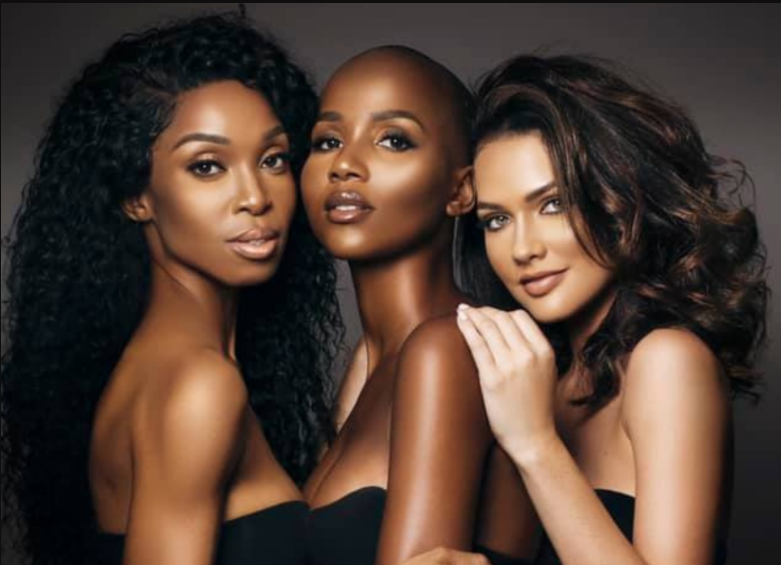 Miss South Africa “triplets” reflect on year in tearful reunion